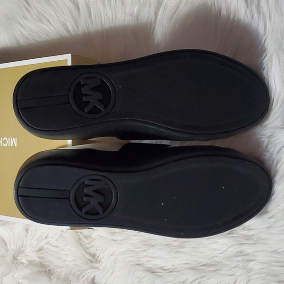 Michael Kors leather sneakers - Picture 7 of 9